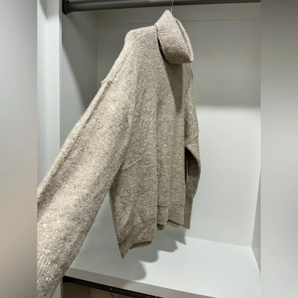 CeCe Cream Turtleneck Sweater Embellished with Micro Silver Sequins Small NWT - Picture 6 of 8